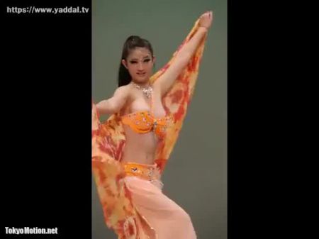 Asian Dancing And Ni Ps Out