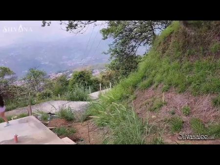 بي بي سي شاهدت مؤخرة كبيرة للياقة البدنية لاتينا جبهة تحرير مورو الإسلامية أثناء تشغيلها 