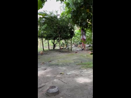 Mi Vecina Campesina Viene A Perderme Limones Y Le Doy Leche Espero Que No Llegue Pronto Su Marido 