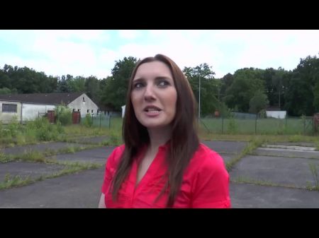 马克勒琳·阿丽娜·拉穆尔 (Alina lamour) 的作品代理