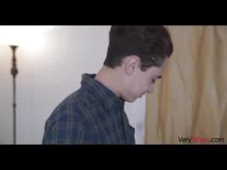 Mamá Se Folla A Su Hijastro 