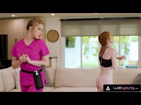 自然堆积的按摩师奥克塔维亚·红色在按摩娇小的红发闺蜜马迪·柯林斯时变得欲火中烧宝贝 