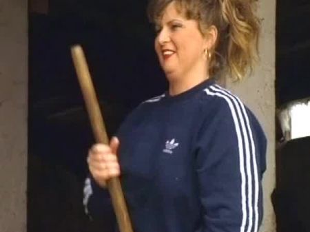 Insatiable German Plumper Making Her Dude Cum On A Farm