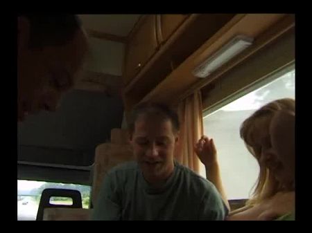 Notgeile Anhalterin Triple Sex Retro