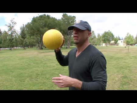 sexy joven rubia americana con tetas pequeñas como el sexo caliente 