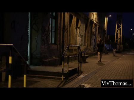 Black Bombshell Goes After Her Paramour Home And Copulates Her To Climax