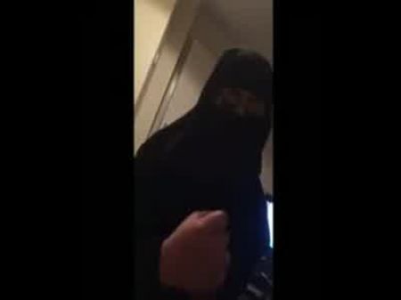 I Plumbed My Mate Wearing A Headscarf