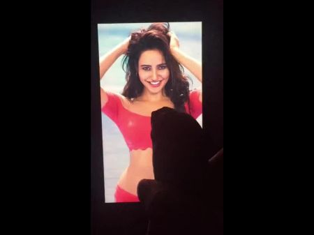 semen en neha sharma 