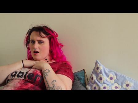 Compañeros De Trabajo Se Lamen Y Se Follan Lesbianas Francesas Actividades Paranormales 2\/4 