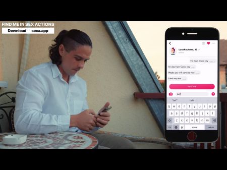 ممثلة إباحية مارس الجنس مع رجل من موقع التعارف 