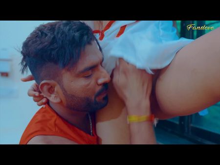 Yam-sized Bosoms Sumptuous Nurse Entices Her Patient During His Treatment