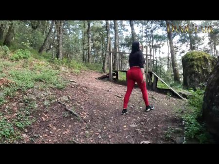 follando a mi novia en el bosque 