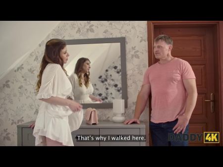 爸爸4k。爸爸在街上遇见了继子的未婚妻，然后在锁着的浴室里殴打了她 