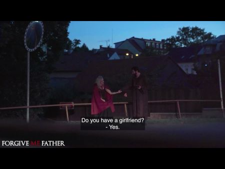 疯狂女人与大鸡巴发生粗暴性行为，他射在她脸上捷克语 