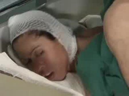 hospital privado desnudo schwester inge en la estación privada 