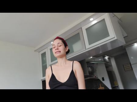 Mi Cuñada Usa Ropa Muy Corta Y No Puedo Esperar Para Follármela 