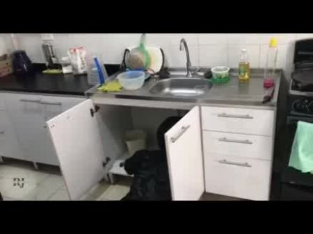 le arreglo las cañerías a la jefa y ella si sabe compensar a sus empleados 