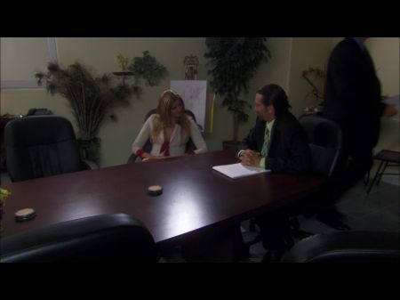 Company Boss Fucks At Work Encounter !