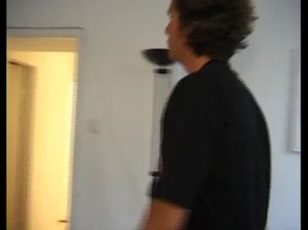 Tina , Ohne Slide Gebueckt , Was Will Sie Mir Wohl Sagen ?