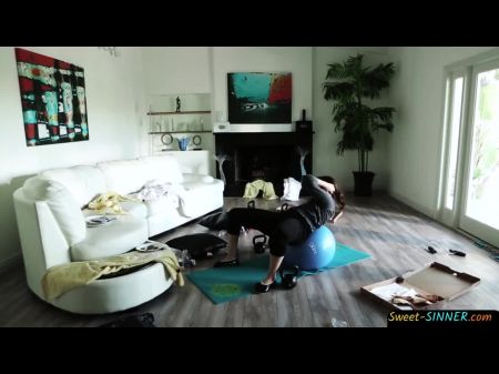 Black-haired Honey Pussyfucked By Bf After Dt