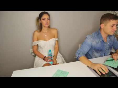 Performer Lulacum69 Flash On 2019 - 12 - 07 . 13