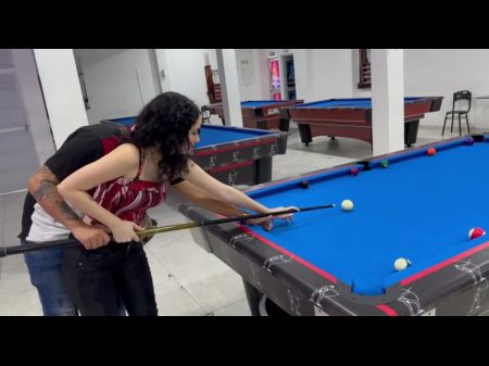 请你教我如何打台球，如果你教我，我会给你一个奖品。子西班牙语