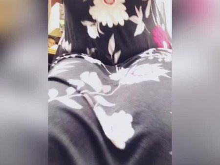 Step Mama At Work Under Desk Webcam