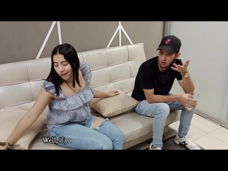 非常性感的继妹给了我一个很好的口交，直到它到达她漂亮的嘴 西班牙语 