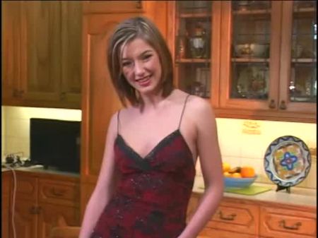 Girl Gets Creamed After Giving Head And Riding Bone In Kitchen