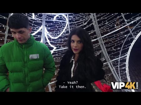 Her Desire Gift Was To Put Her Taut Vagina On A Immense Stick