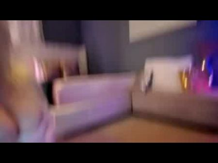 Humungous Rump White Haired Camshow