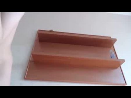 金发女郎荡妇在网络摄像头前自慰