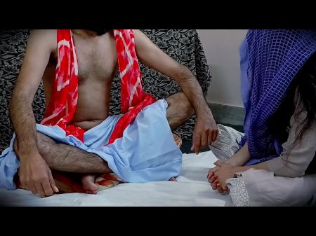 Baba Ke Aage Satte Ke Liye Huyi Nangi Hindi Fuck-fest With Sloppy Story