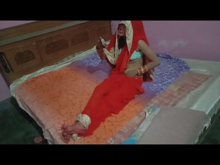 porno dekh ke bhabhi se manage nahi huwa chut se pesab nikal diya
