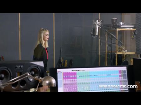 Individual Personal . Com - Jiggly Blonde Secretary Lika Starlet Bum Humped !