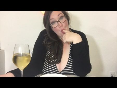 ضخمة الثدي BBW GFE وعن قرب 