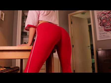 Rubbing My Slit On The Table Until I Cum