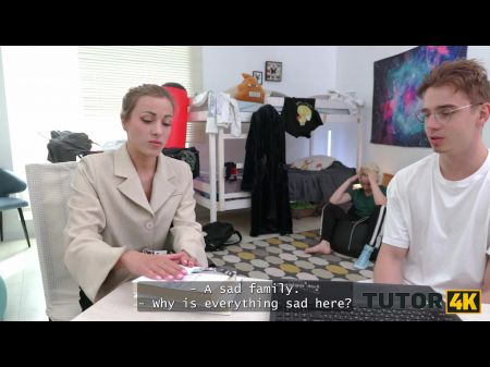 tutor4k. tutor cachonda con tetas naturales disfruta de 2 pollas duras durante la lección 