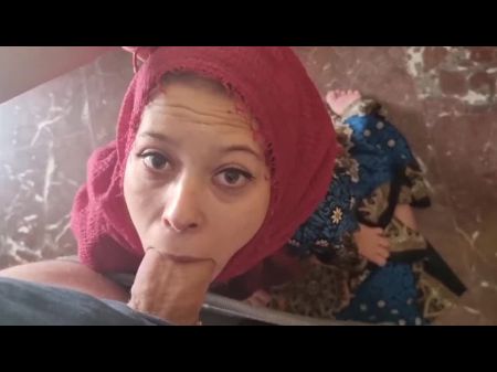 مسلم مص الديك وتلقي شاعر المليون 