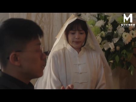 Modelmedia Asia - The Widow Who Cheated On Spouse In Front Of His Last Image