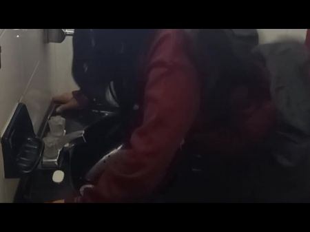 Students In The Toilet Of The Institute ! With Learner In The Toilet ! Home Movie !