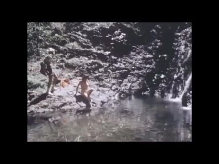 الجنس في الهواء الطلق المتميز في الطبيعة، وكلاهما نائب الرئيس الثابت 