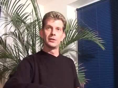 Reife Sekretärin Reitet Einen Großen Schwanz Im Büro 