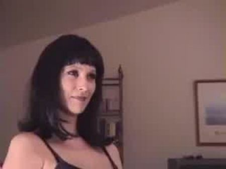 女神赛琳娜女巨人便便 