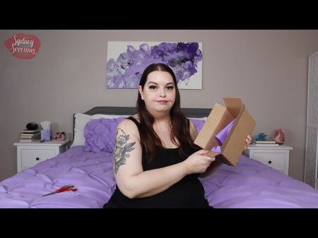 Plumper Mummy Tests New Fuck Stick By Ubberime Until Orgasm - Sydney Gal Bellows