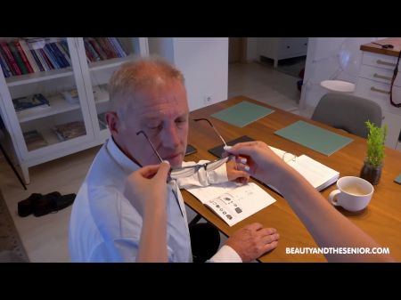 Missy Luv Asks Elder Man To Plow Her At Beautyandthesenior