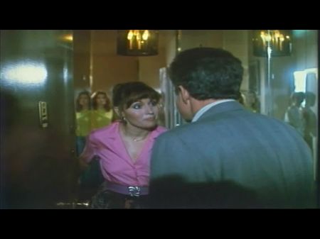 Roomies ( 1982 , Us , Vincent , Veronica Hart , 720p)
