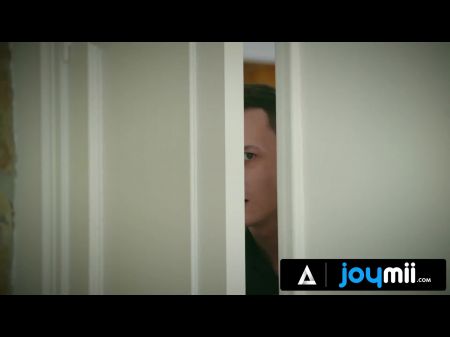 Die perfekte Blondine Vinna Reed bereitete ihrem Mann eine freche Überraschung mit einem Happy End vor 