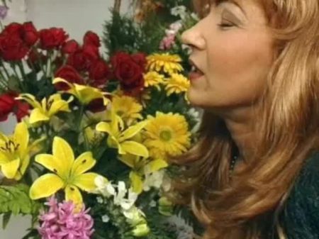 Flower Gal From Germany Getting Nailed Crude In Her Shop