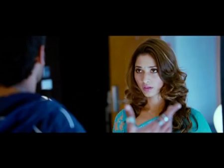 Thamanna – Horny And Super-sexy Thigh Expression